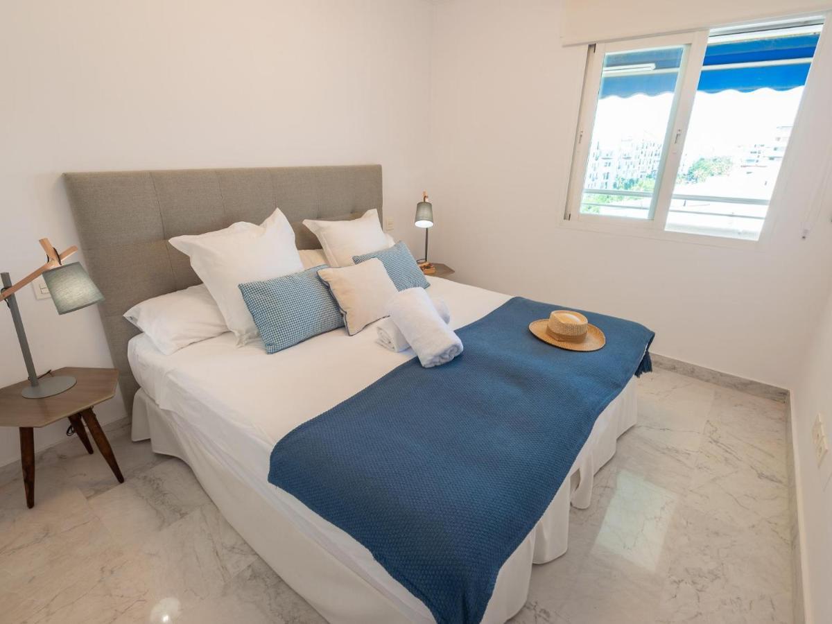 Vacation I Puerto Banus Sea Front, View, 24-7 Security, Pool Marbella